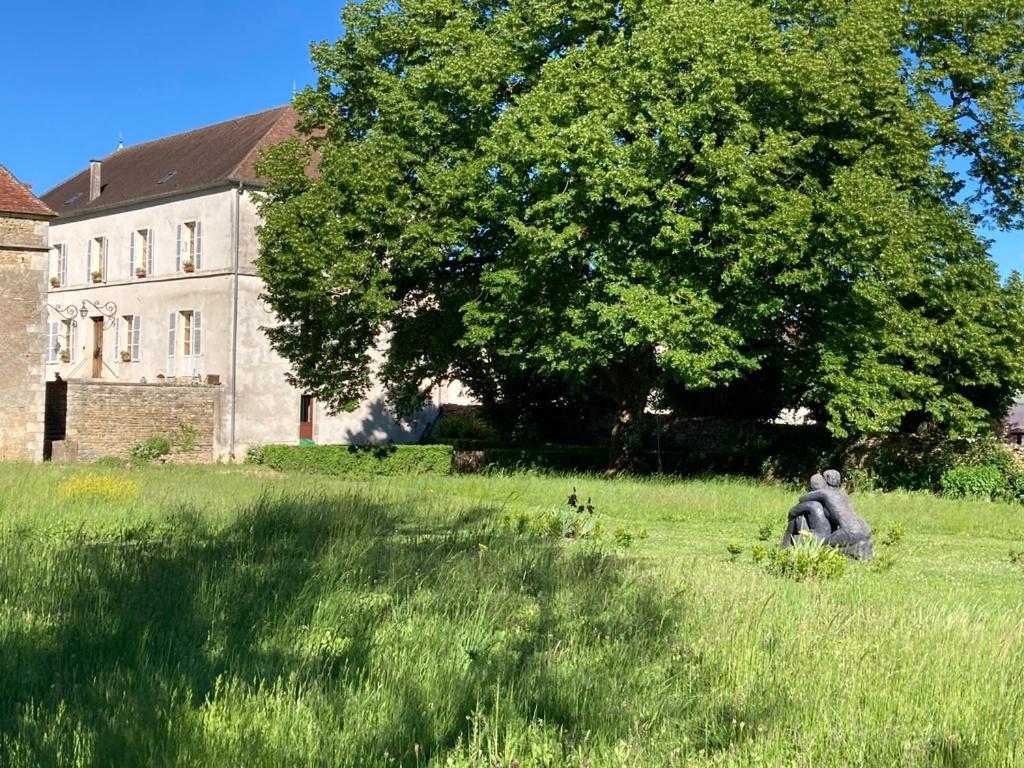 La Buffonnerie Bed and Breakfast Moutiers-Saint-Jean Buitenkant foto